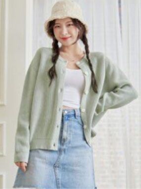 SHEIN Light Sage Button-Up Knit Cardigan